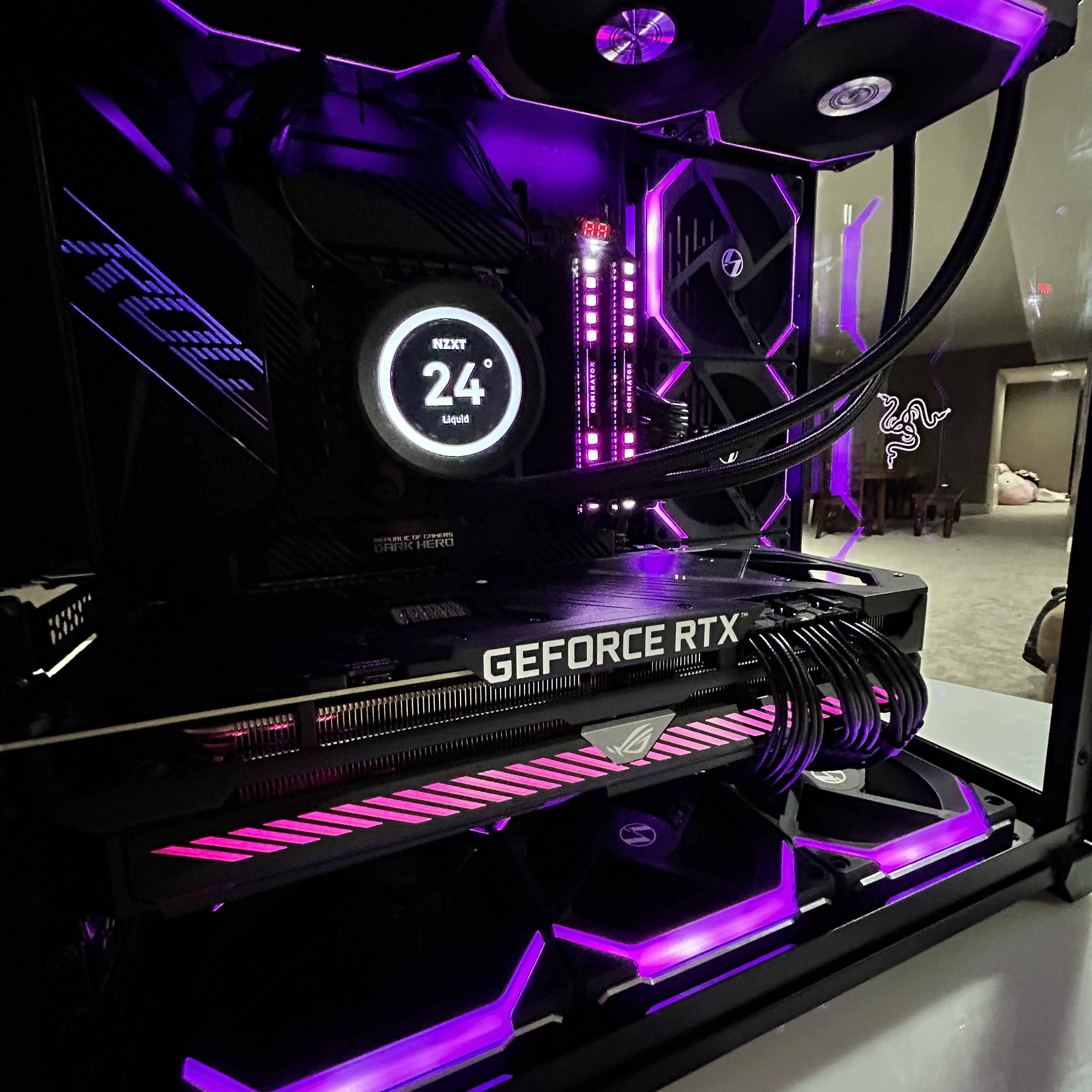 RTX 3080 & NZXT LCD Liquid Cooler Close-Up