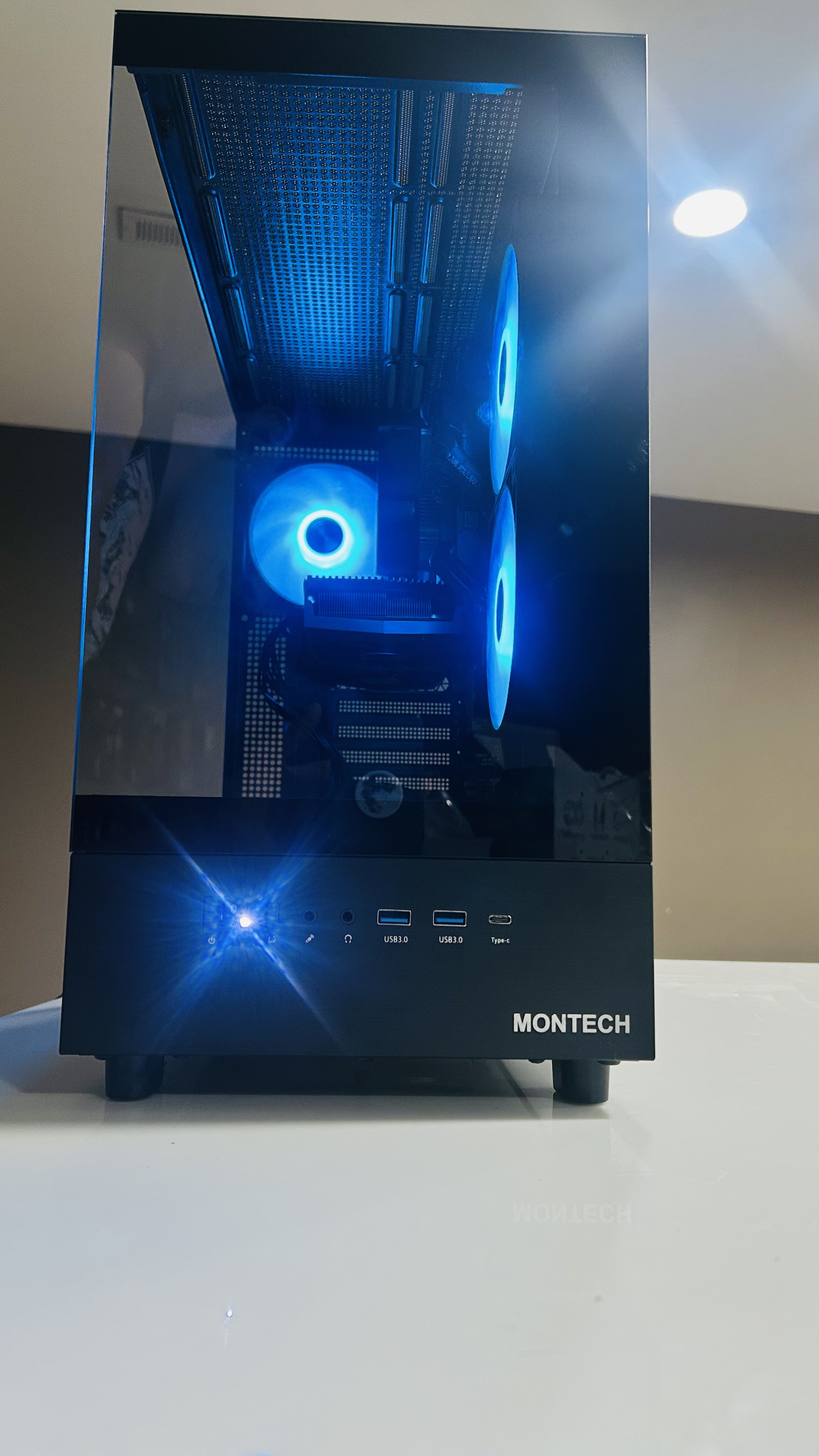 PC Side View
